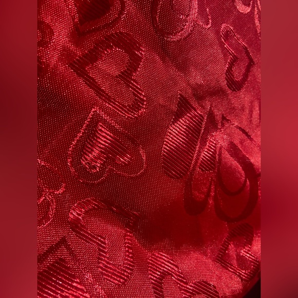 Women’s Red Foldable Zip-To-Close Tote Bag🌟 - Picture 5 of 7